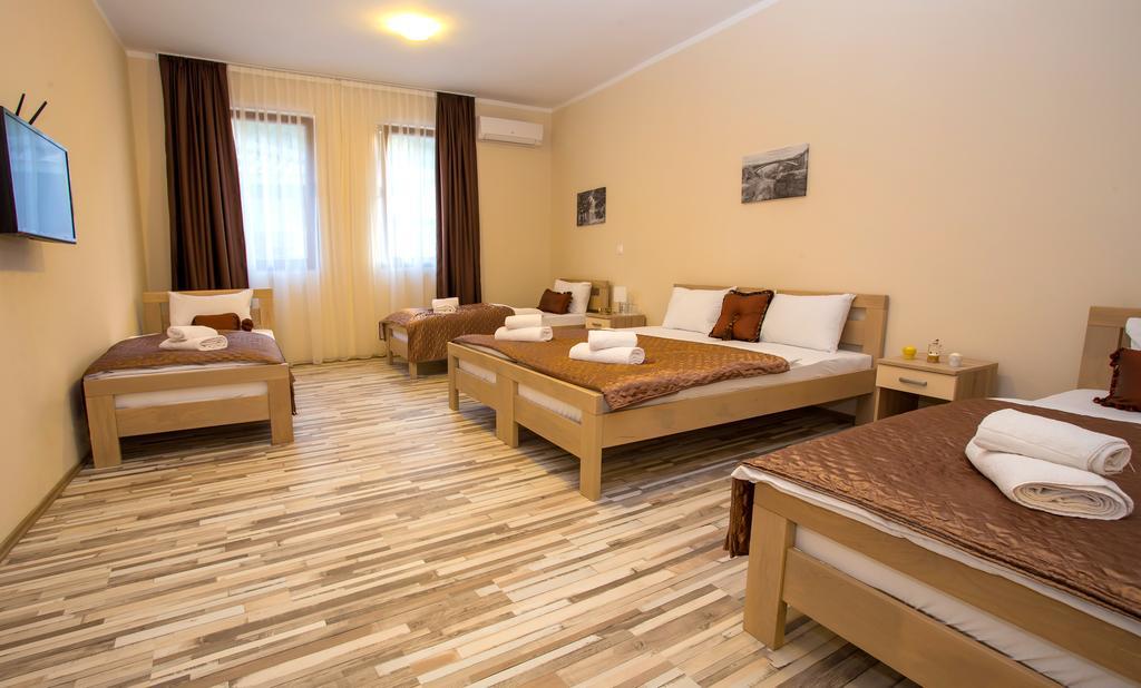 Hotel Hana Mostar Quarto foto